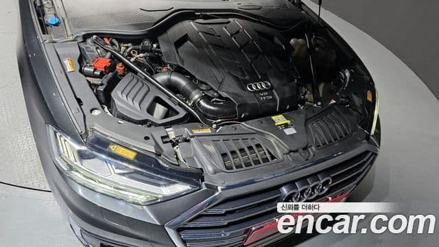 Audi A8 (D5) 60 TFSI Quattro LWB, 2021 13
