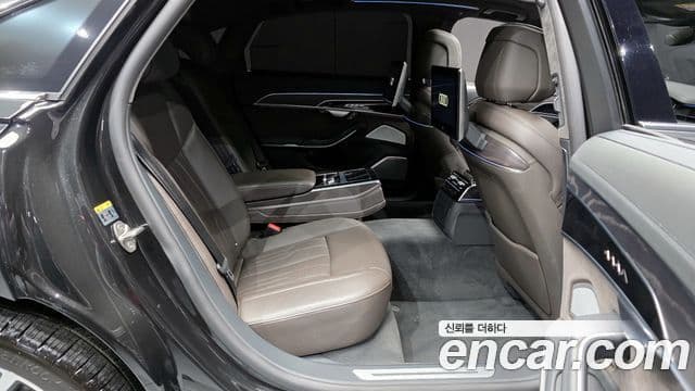 Audi A8 (D5) 60 TFSI Quattro LWB, 2021 18