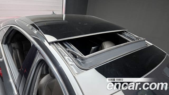 Audi A8 (D5) 60 TFSI Quattro LWB, 2021 3