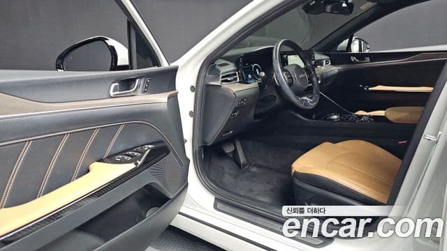 Kia K5 гибрид 3세대 Signature, 2023 10