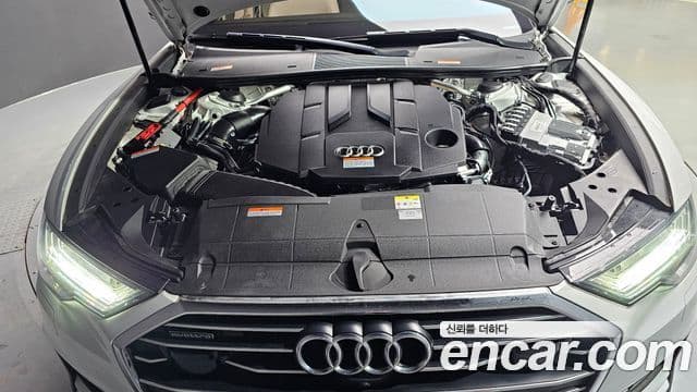 Audi A6 (C8) Premium, 2023 4