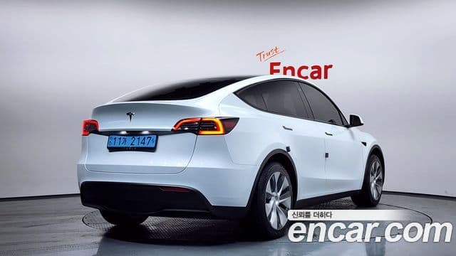 Tesla модель Y, 2024 2