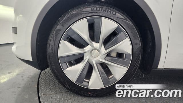 Tesla модель Y, 2024 все фото