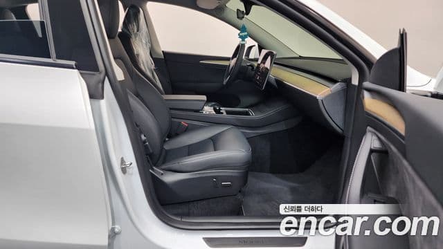 Tesla модель Y, 2024 11