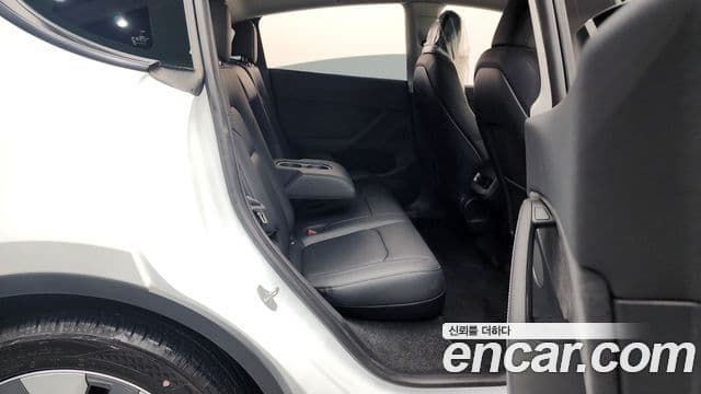 Tesla модель Y, 2024 12