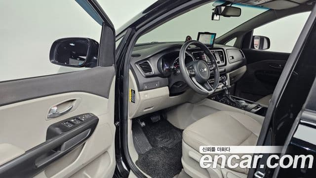 Kia All New Carnival 11인승 Deluxe, 2018 19