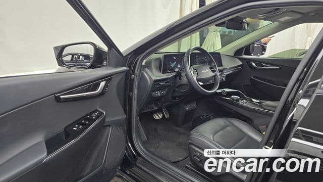 Kia EV6 Earth, 2022 10