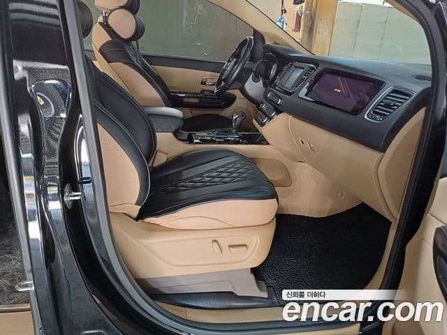 Kia The / новый New Carnival President, 2019 все фото