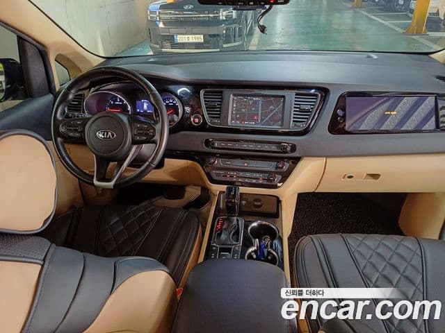 Kia The / новый New Carnival President, 2019 17