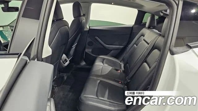 Tesla модель Y Long Range AWD, 2021 12