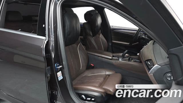 BMW 5시리즈 (G30) 530i xDrive M Sport Plus, 2020 10