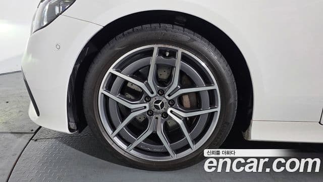 Mercedes-Benz E-класс W213 E300d 4MATIC купе, 2023 6