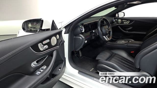 Mercedes-Benz E-класс W213 E300d 4MATIC купе, 2023 8