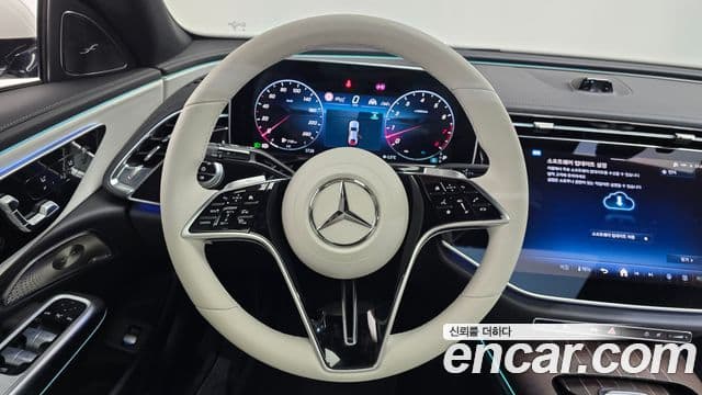 Mercedes-Benz E-класс W214 Exclusive, 2024 13