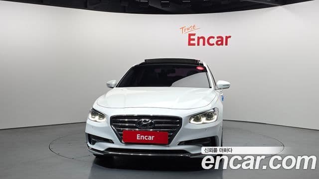 Hyundai Grandeur IG 3.0 LPi Modern (арендный автомобиль), 2019 3