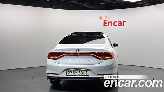 Hyundai Grandeur IG 3.0 LPi Modern (арендный автомобиль), 2019 4