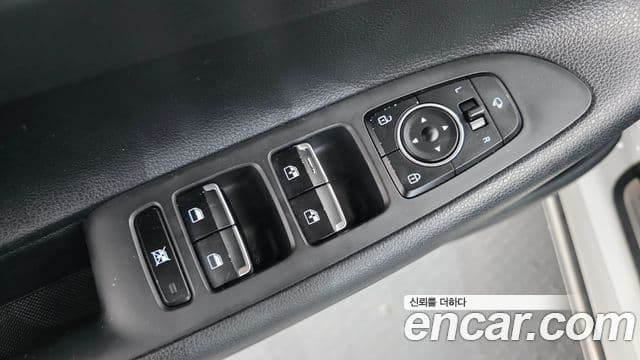 Hyundai Grandeur IG 3.0 LPi Modern (арендный автомобиль), 2019 13