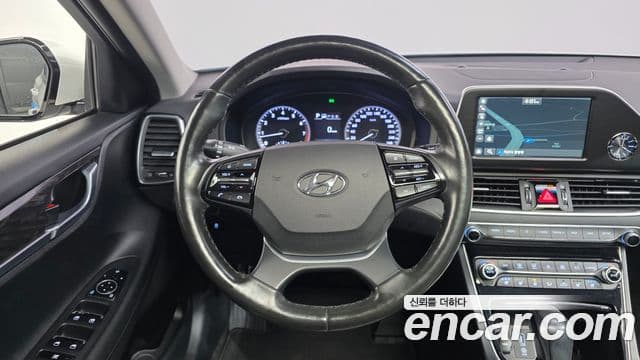 Hyundai Grandeur IG 3.0 LPi Modern (арендный автомобиль), 2019 14
