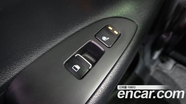 Hyundai Grandeur IG 3.0 LPi Modern (арендный автомобиль), 2019 18