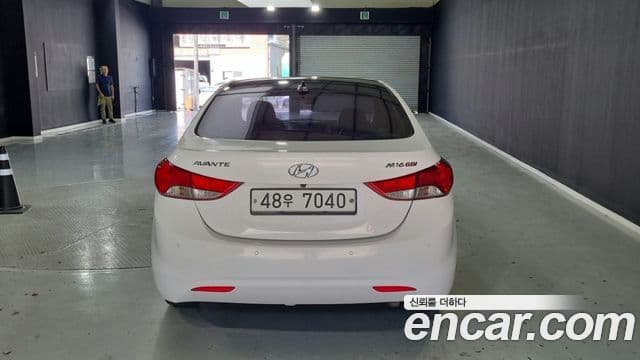 Hyundai Avante MD M16 GDI Smart, 2013 4