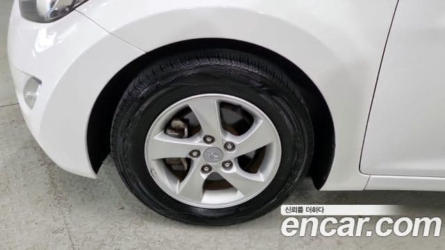 Hyundai Avante MD M16 GDI Smart, 2013 все фото