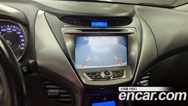 Hyundai Avante MD M16 GDI Smart, 2013 14