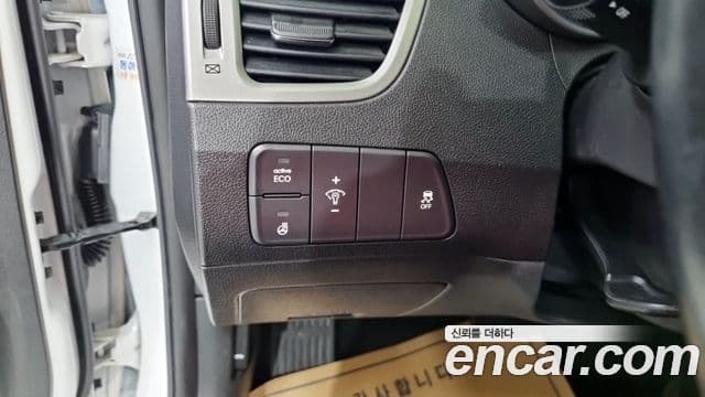 Hyundai Avante MD M16 GDI Smart, 2013 15