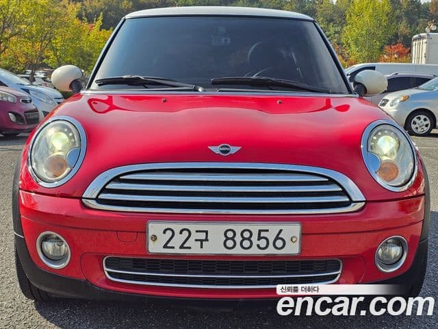 Mini Cooper 2세대, 2010 1