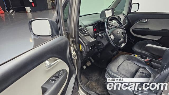 Kia Ray Luxury, 2015 10