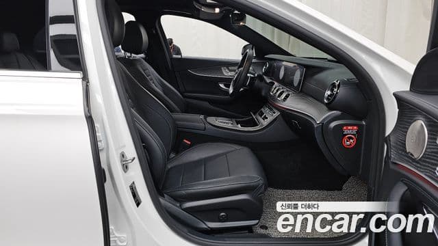 Mercedes-Benz E-класс W213 AMG Line, 2022 11