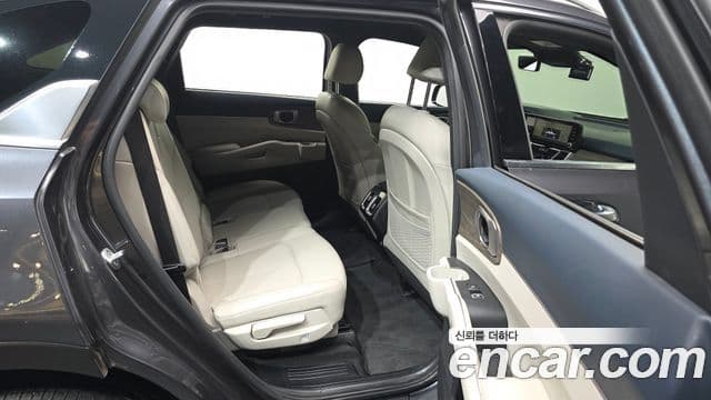 Kia Sorento 4세대 Prestige, 2022 12