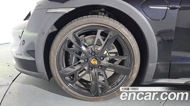 Porsche 타이칸 турбо Cross Turismo, 2022 все фото