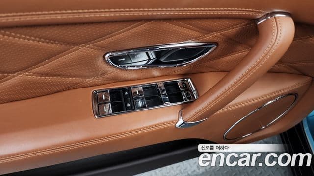 Bentley Flying Spur 2세대, 2016 14