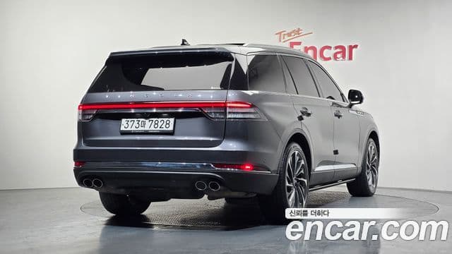 Lincoln Aviator 2세대 3.0 Reserve AWD, 2023 2