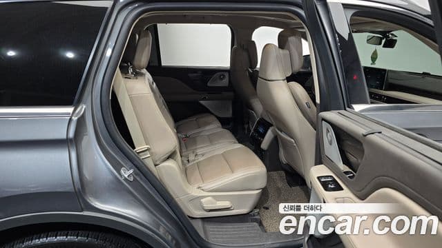 Lincoln Aviator 2세대 3.0 Reserve AWD, 2023 12