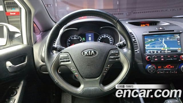 Kia K3 Trendy, 2015 13