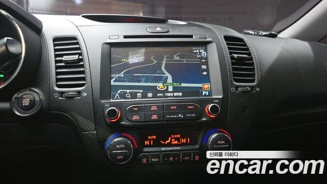 Kia K3 Trendy, 2015 15