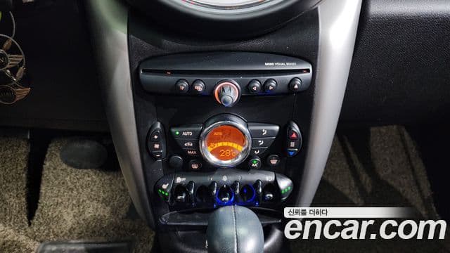 Mini Cooper D Countryman 1세대, 2013 16