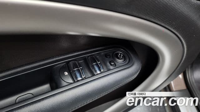 Mini Cooper D Countryman 1세대, 2013 19