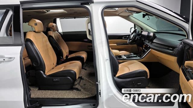 Kia Carnival 4세대 Signature, 2021 10