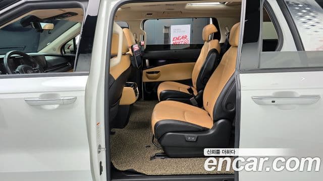 Kia Carnival 4세대 Signature, 2021 12
