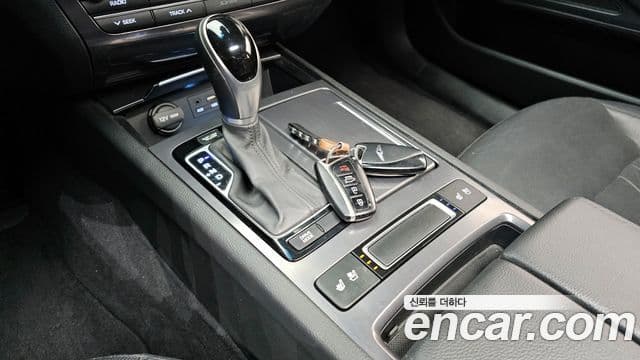 Hyundai Genesis DH 3.8 экспортная версия, 2015 9