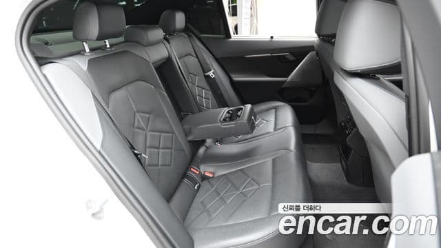 BMW i5 (G60) eDrive 40 M Sport, 2024 15