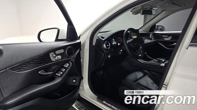 Mercedes-Benz GLC-класс X253 GLC300 4MATIC, 2019 12