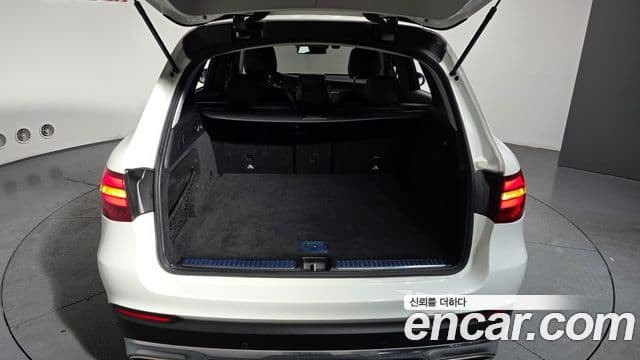 Mercedes-Benz GLC-класс X253 GLC300 4MATIC, 2019 19