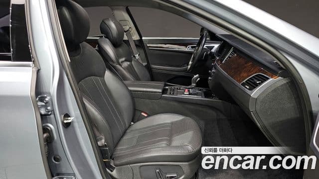 Hyundai Genesis DH Modern, 2016 10