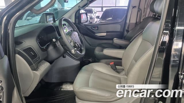 Hyundai Grand Starex кемпер, 2014 4