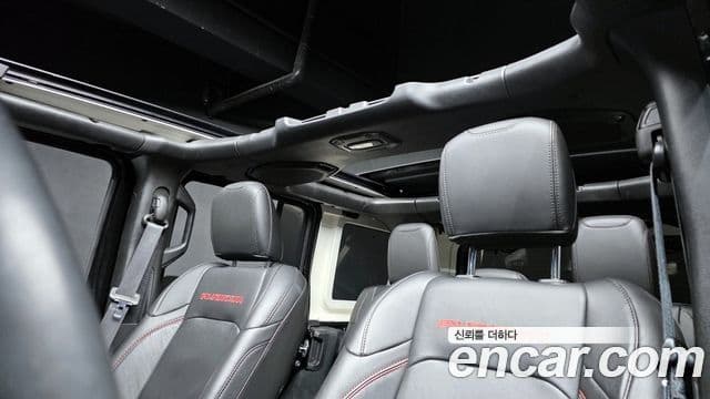Jeep Wrangler (JL) 2.0 Rubicon Power top 4도어, 2022 19