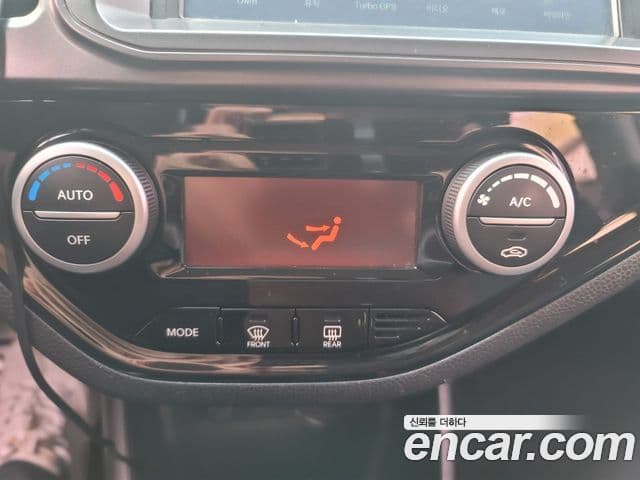 Kia All New Morning Luxury, 2013 12