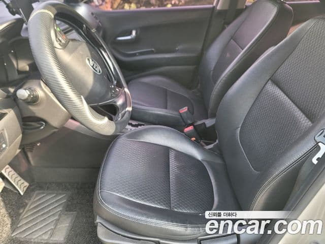 Kia All New Morning Luxury, 2013 10